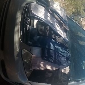 I am selling pants and capris they are sizes 14 w